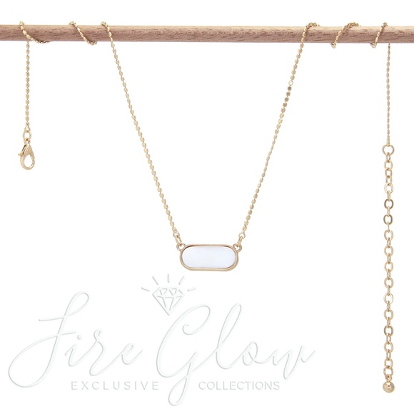 White Oval Pendant Necklace - Gold Tone - Picture 6 of 13